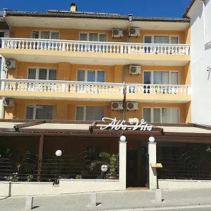 Family Alfa *** Σωζόπολη